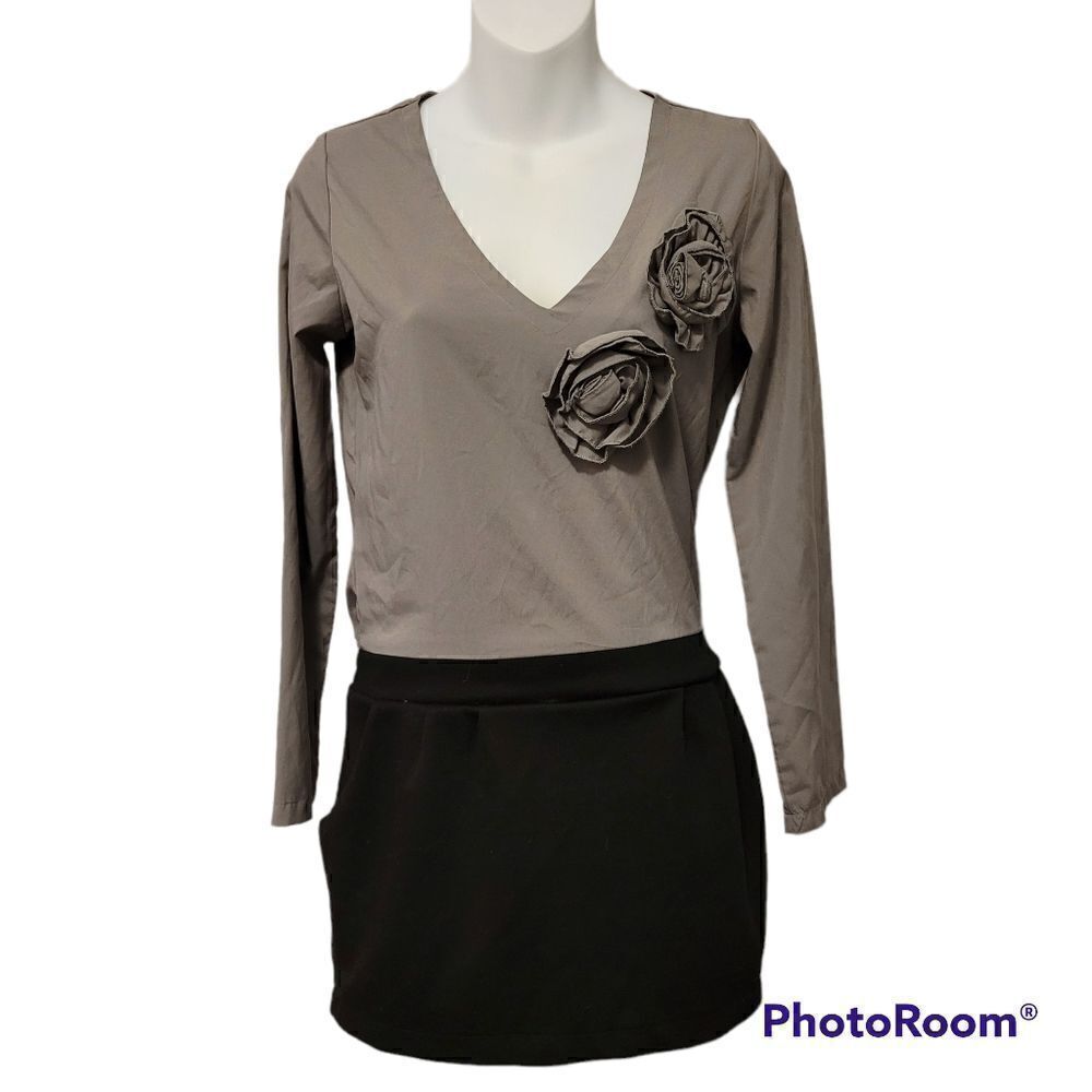 2/$20 Vintage grey rose one piece dress